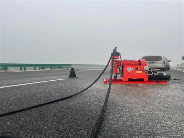 招远马路路基路面开裂下沉注浆加固灌浆