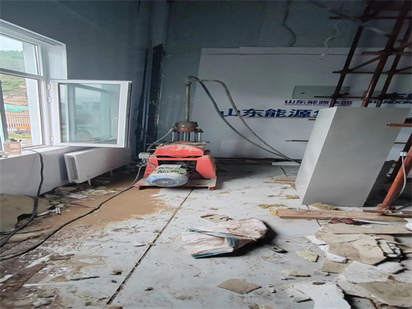 招远地基基础下沉墙体裂缝加固注浆顶升施工